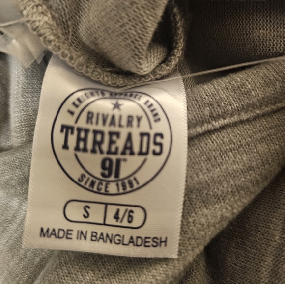 NWT Old Dominion Monarchs Women's Open-backed shirt. Size:S (4/6). - Picture 5 of 6